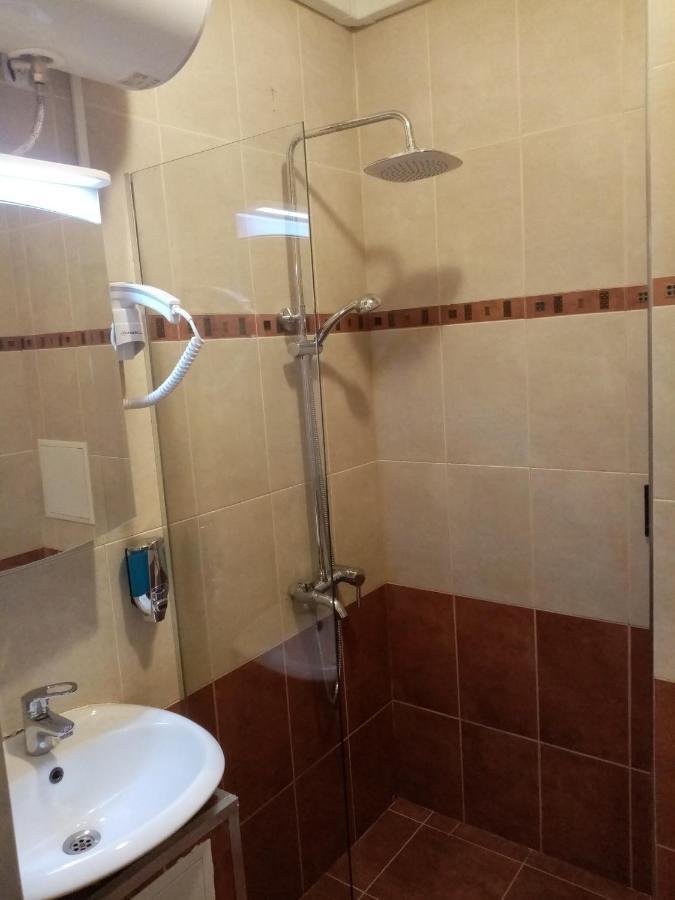 Benita Inn apartments Sofia Bagian luar foto